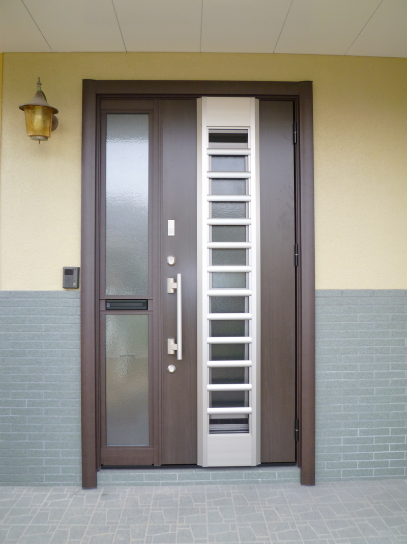 カバー工法　玄関ドア　電気鍵(外壁塗装・張替リフォーム)